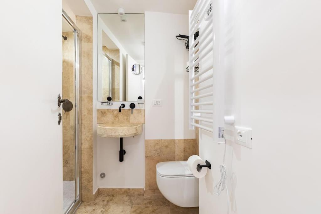 Bottega Augustea Duplex Apartment In Monti Рим Екстер'єр фото